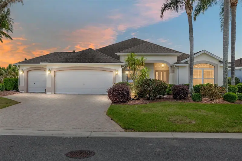 849 Maybank Loop, FL