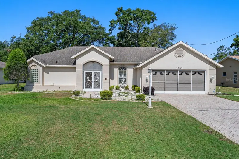 1241 Persian Ave, FL