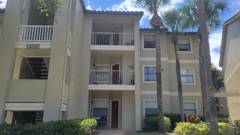 3008 Parkway Blvd #107, FL