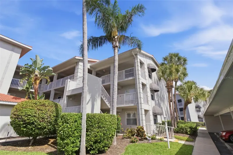 9320 Clubside Circle S #2310, FL