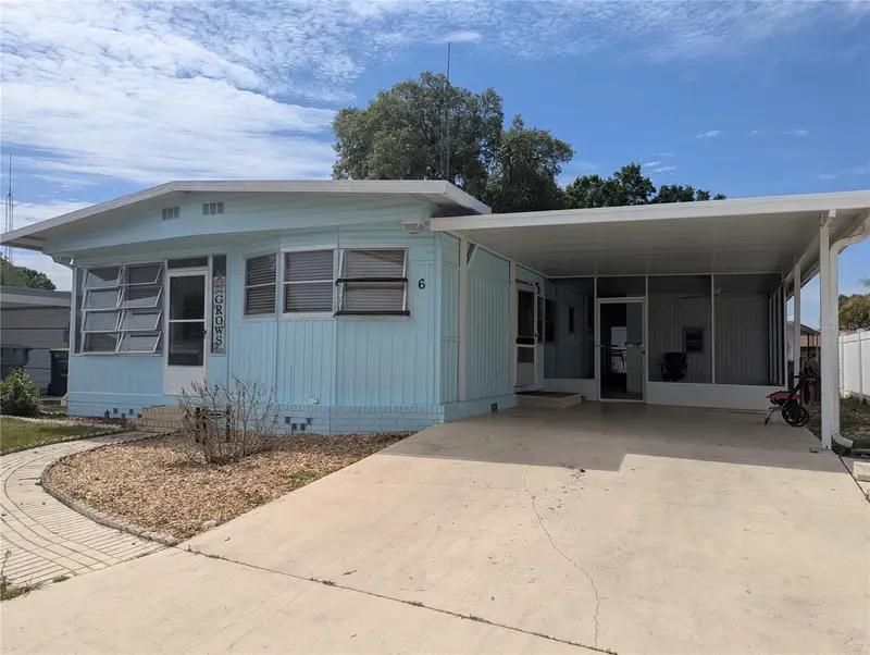 6 Pine Ln, FL