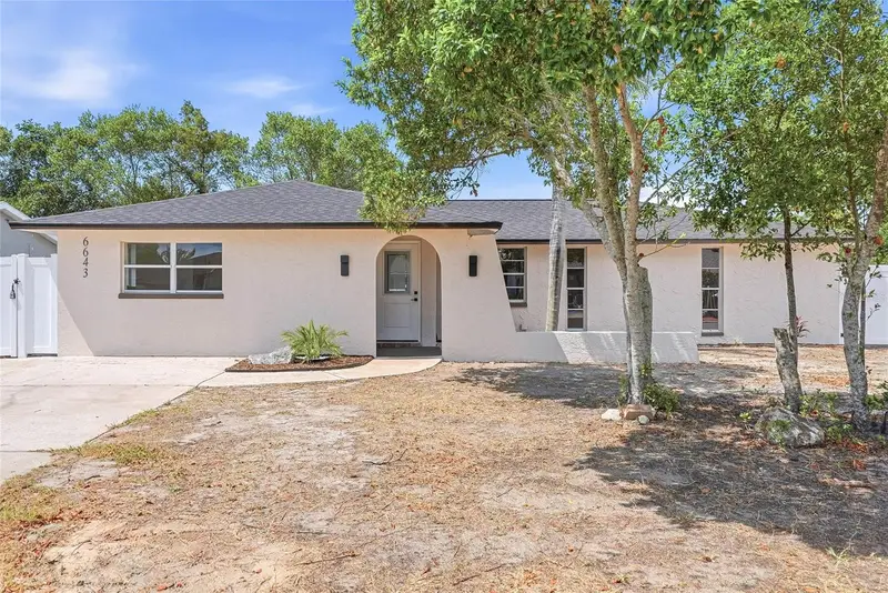 6643 Carnation Way, FL