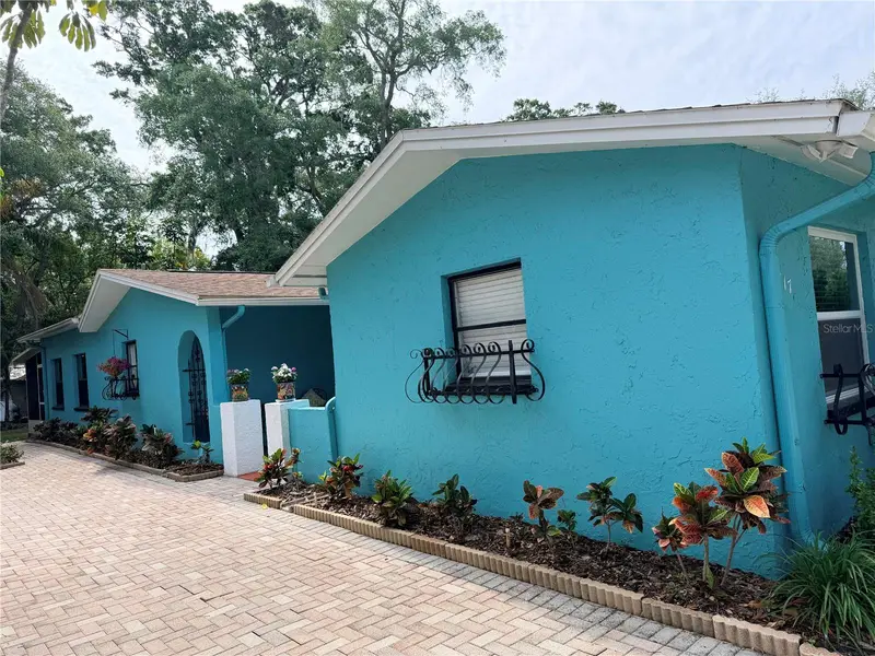 717 Carolina Ave, FL