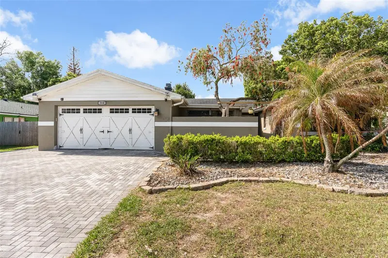 314 Hormigas St, FL