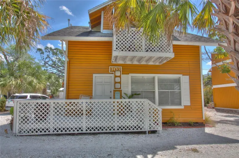 303 S Osprey Ave #303, FL