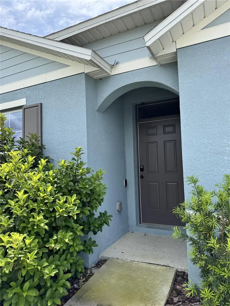 1325 Winter Gray Cir, FL