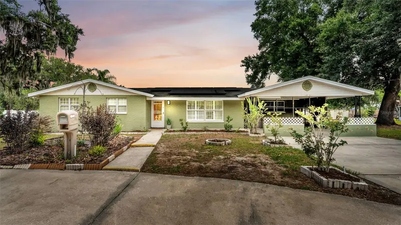 1430 Hackl Blvd, FL