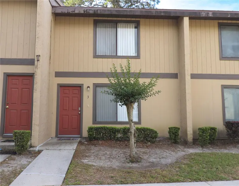 2300 Sw 43rd St #T-3 - Room C, FL