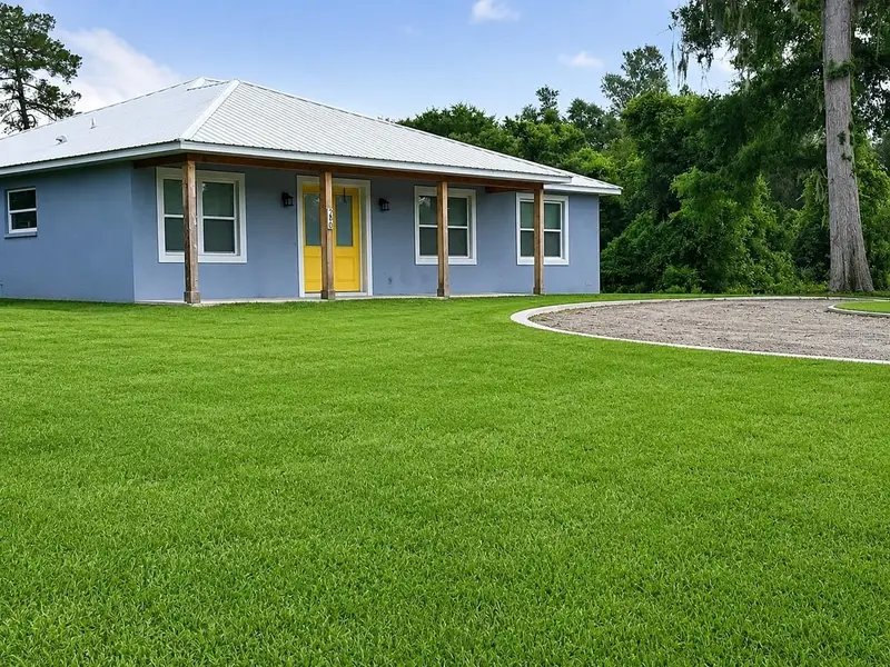290 Redwood Ave, FL