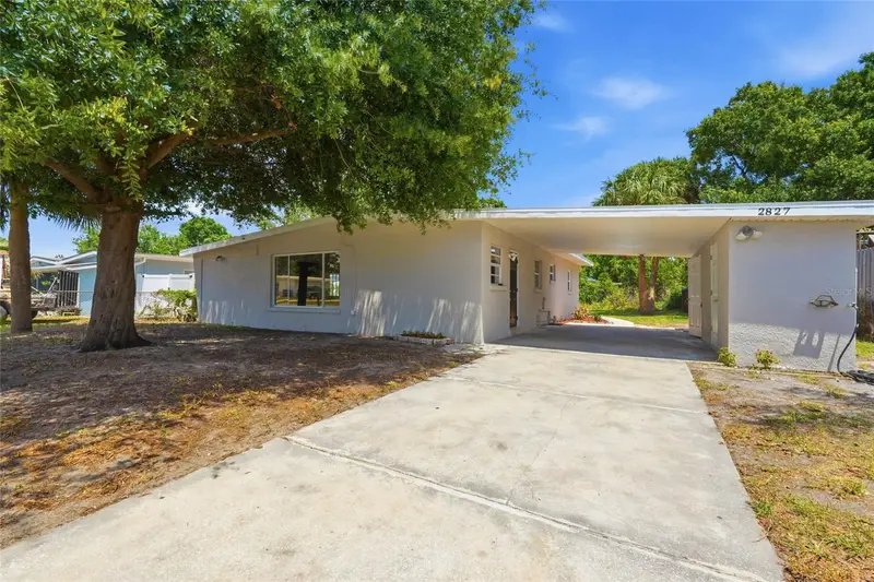 2827 22nd St W, FL