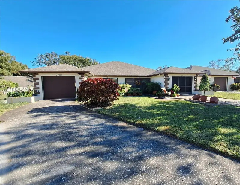 3462 Maclaren Dr, FL