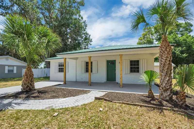112 Amy Cir, FL