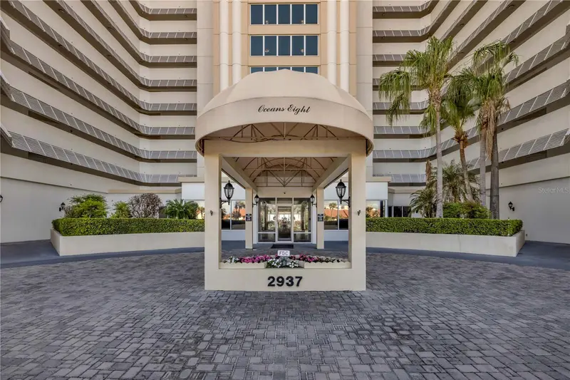 2937 S Atlantic Ave #206, FL