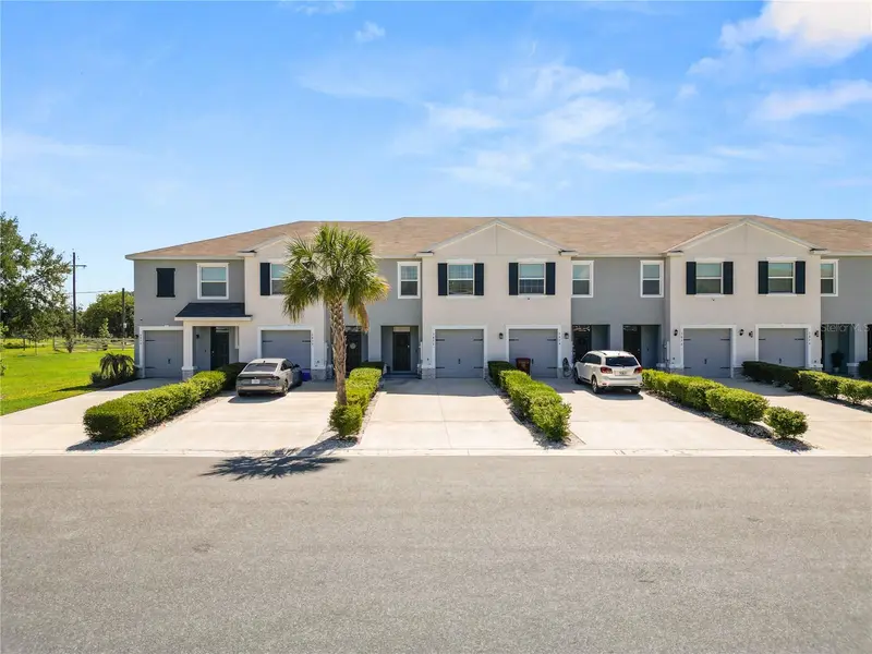 3830 Sunflower Field Pl, FL