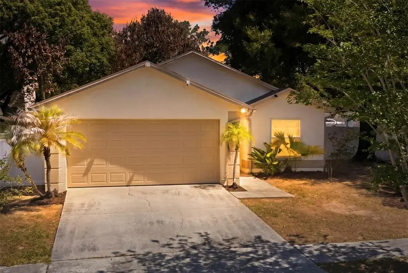 2116 Intervista Ln, FL