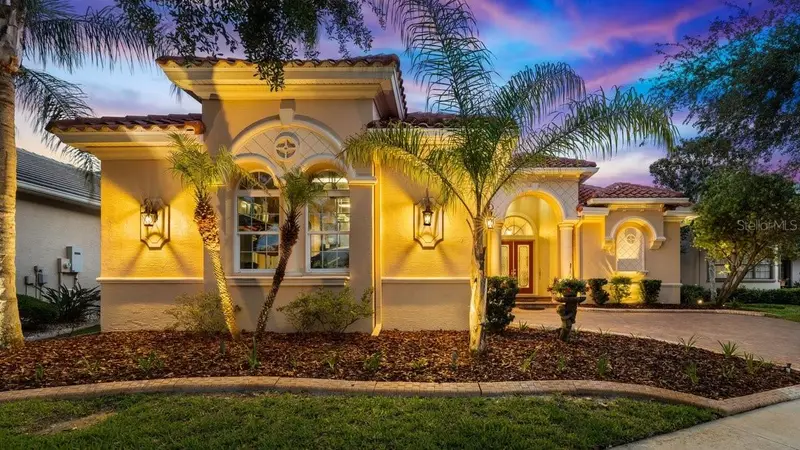 102 Lagare St, FL