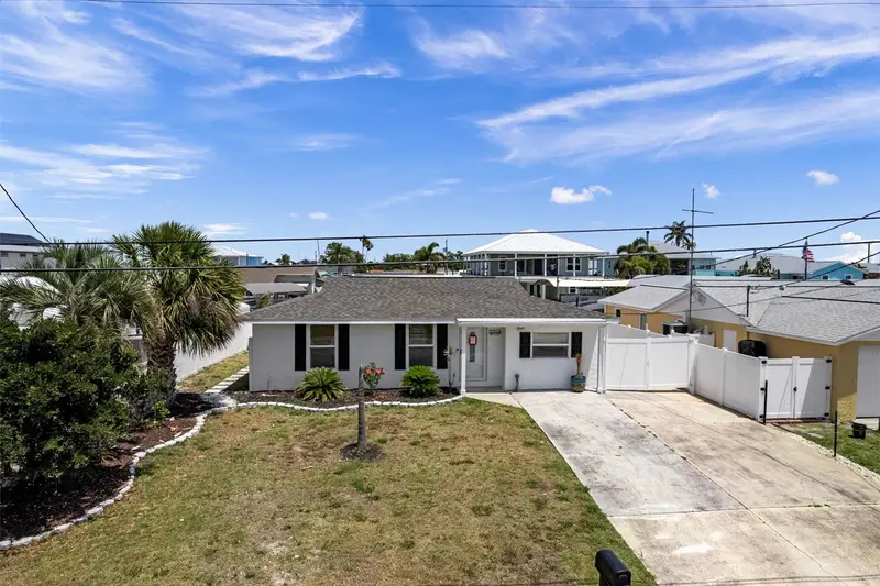 13804 Malcolm Ave, FL