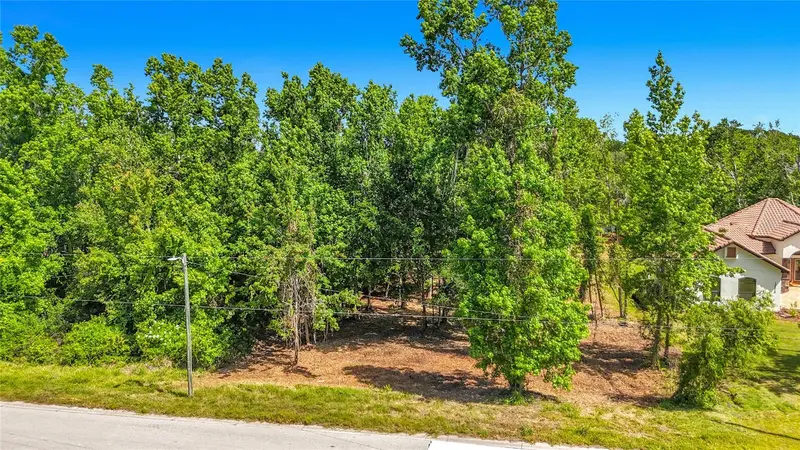 Lot 19  Lake Hills Dr., FL