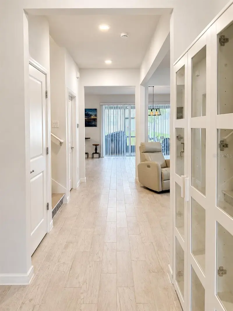 1457 Grand Palm Dr, FL