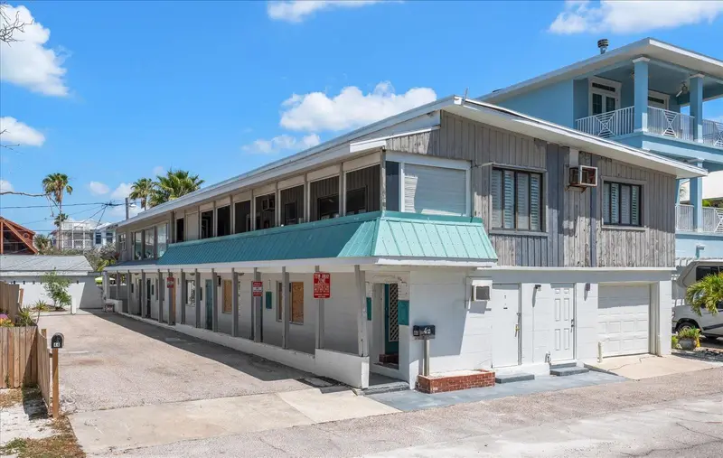 40 77th Ave, FL