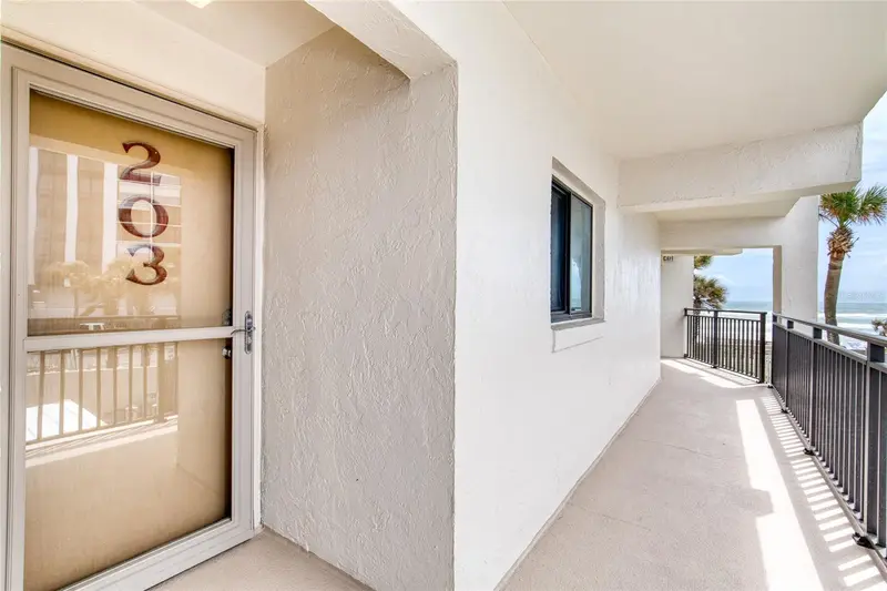 1275 Ocean Shore Blvd #2030, FL