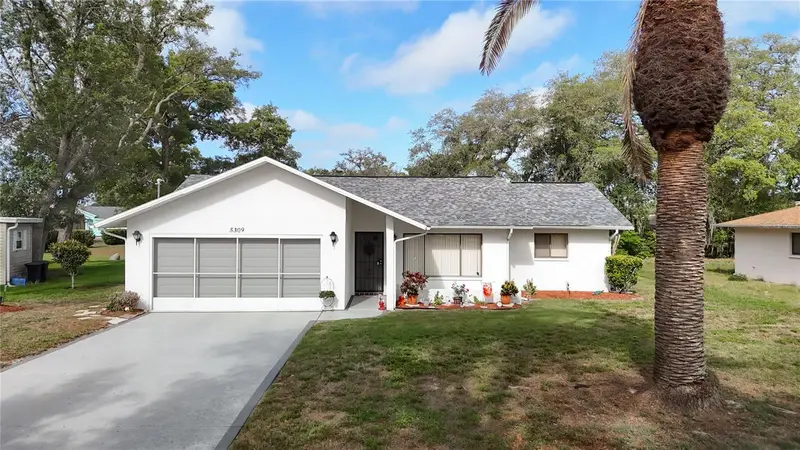 5309 Bayonne Ave, FL