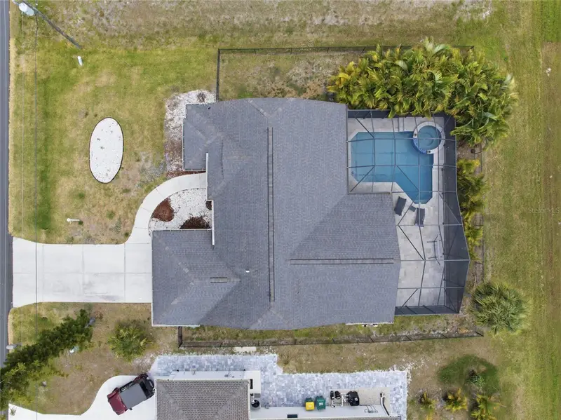 257 Broadmoor Ln, FL