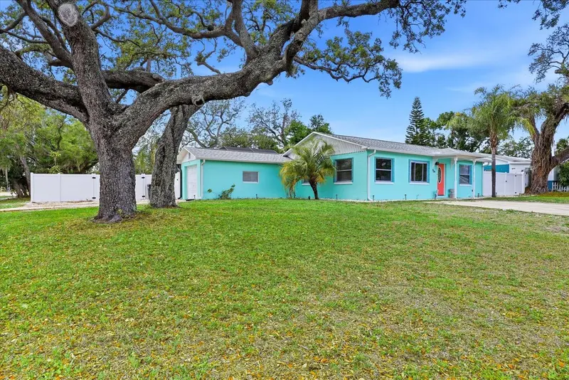 712 S Glenwood Ave, FL