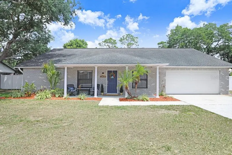 2404 Buckhorn Manor Dr, FL