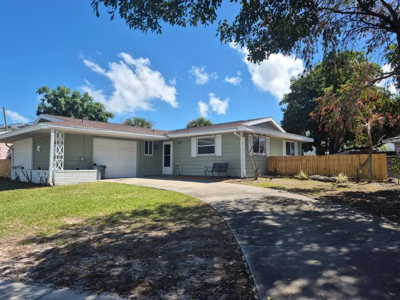1107 Cable Ln, FL