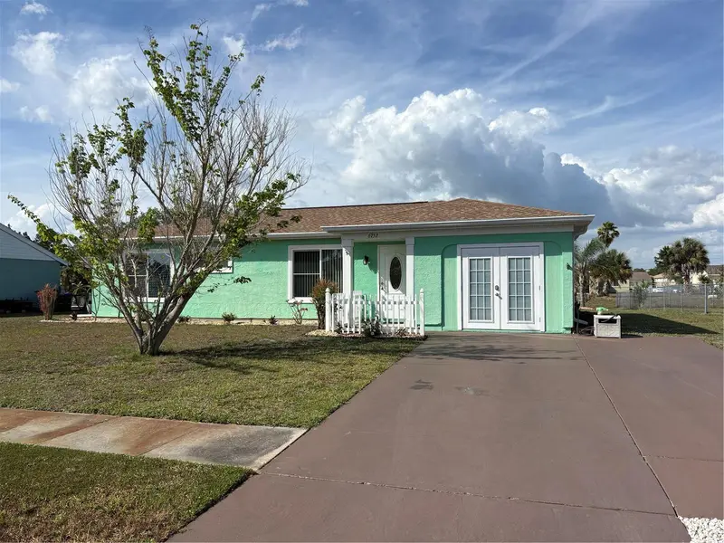 6752 Dennison Ave, FL