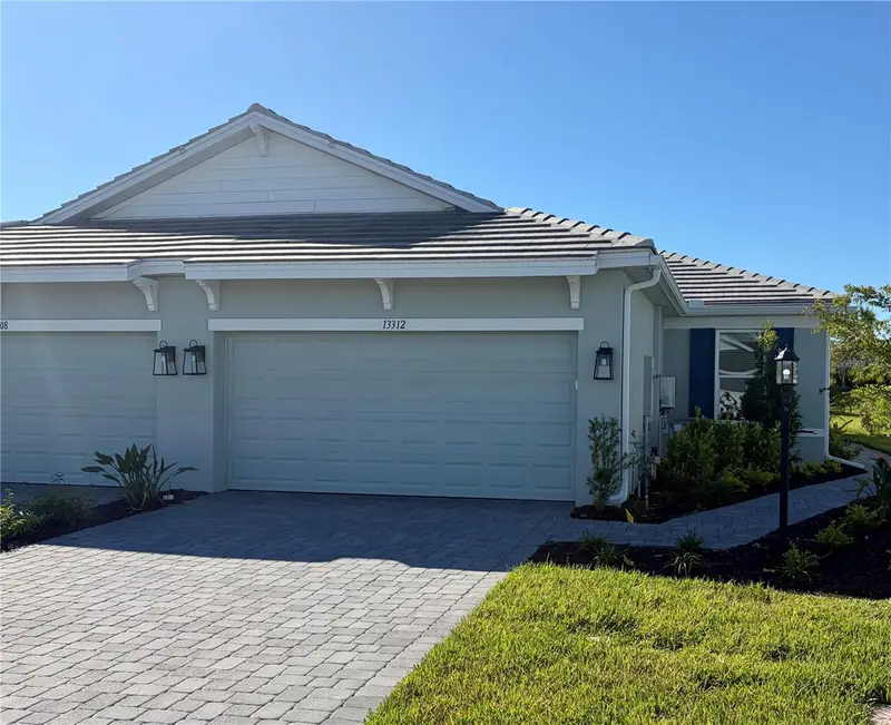 13312 Santini Cir, FL