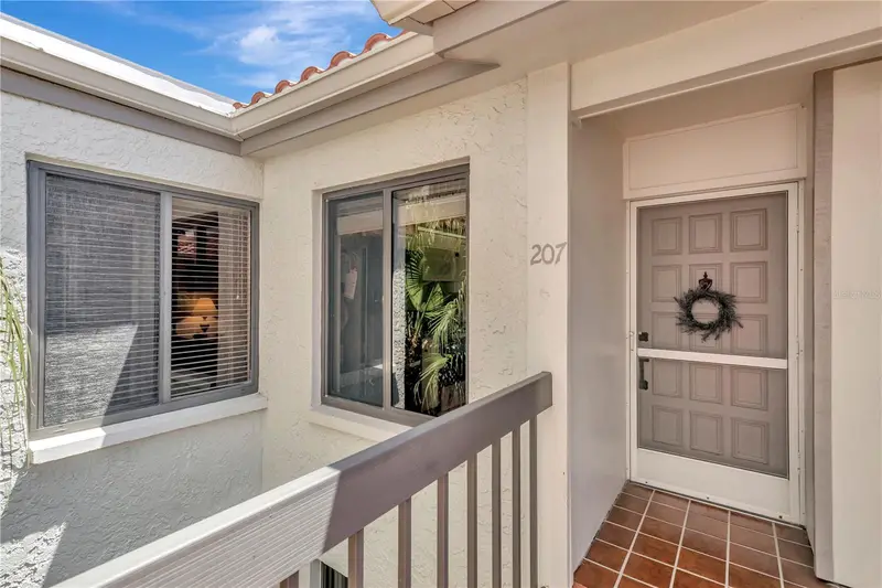 6357 Bahia Del Mar Blvd #207, FL