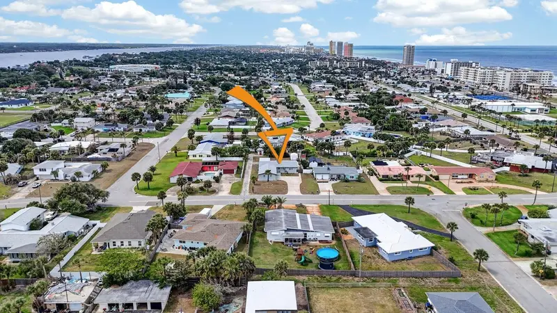 1027 Bel Aire Dr, FL