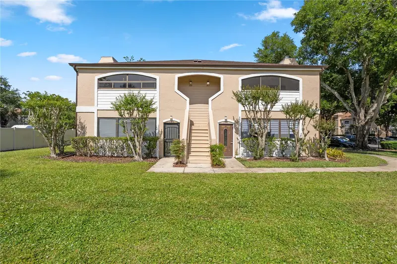 3130 S Semoran Blvd #307, FL