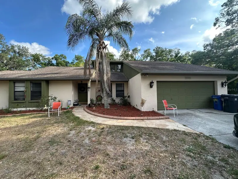 3104 Broken Arrow Ct, FL