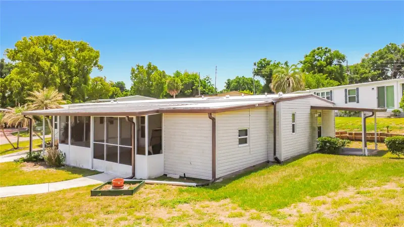 2002 Sw Live Oak Ln, FL
