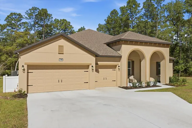 7 Bells Of Ireland Ct, FL