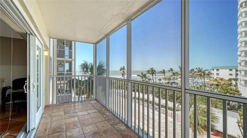 800 Benjamin Franklin Dr #406, FL