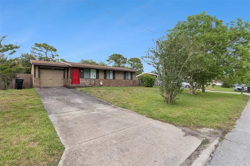 25 W Thrush St, FL