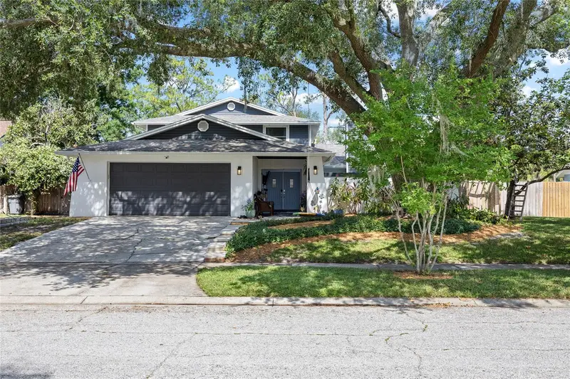 15620 Gardenside Ln, FL