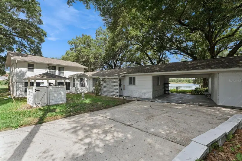 4111 Lake Lockhart Dr, FL