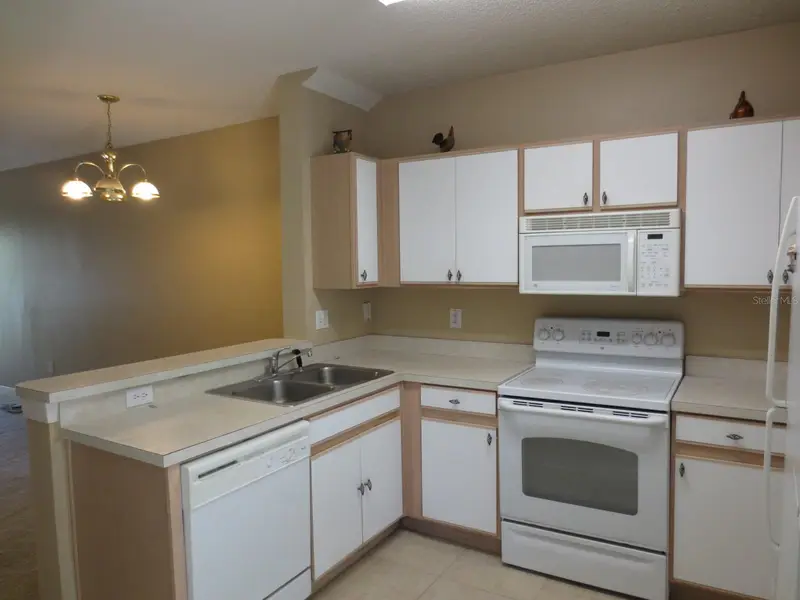 6252 Osprey Lake Cir, FL