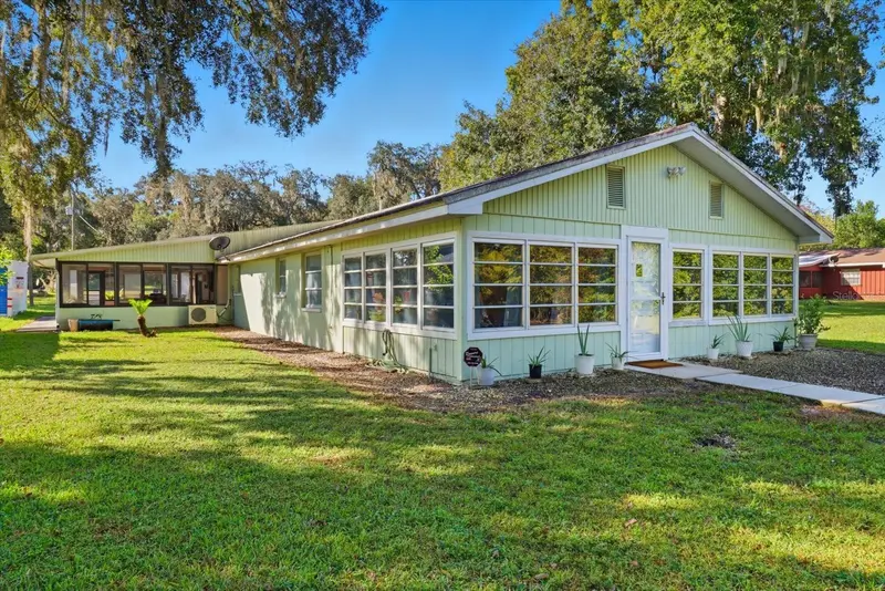 11641 E Salmon Dr, FL