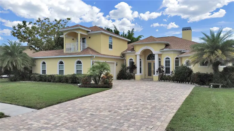 1312 Fishing Lake Dr, FL