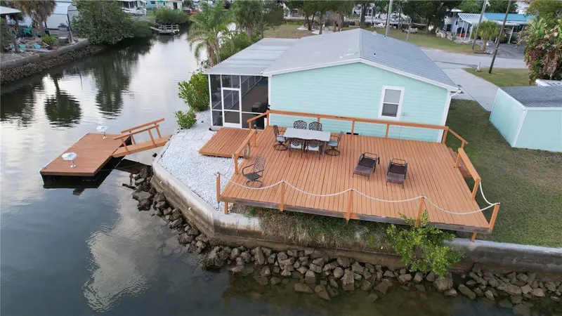 6724 Gull Ln, FL