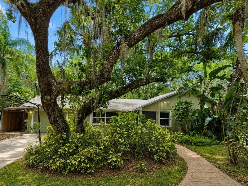 255 Sw Salerno Rd, FL