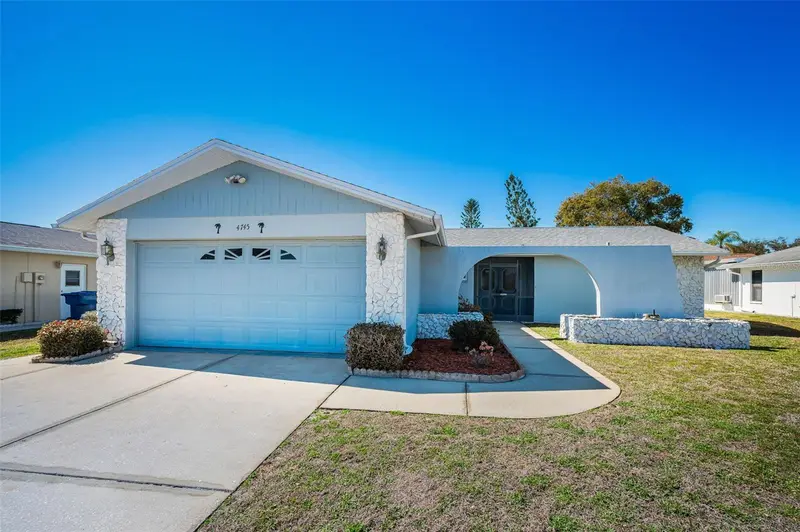 4745 Swallowtail Dr, FL