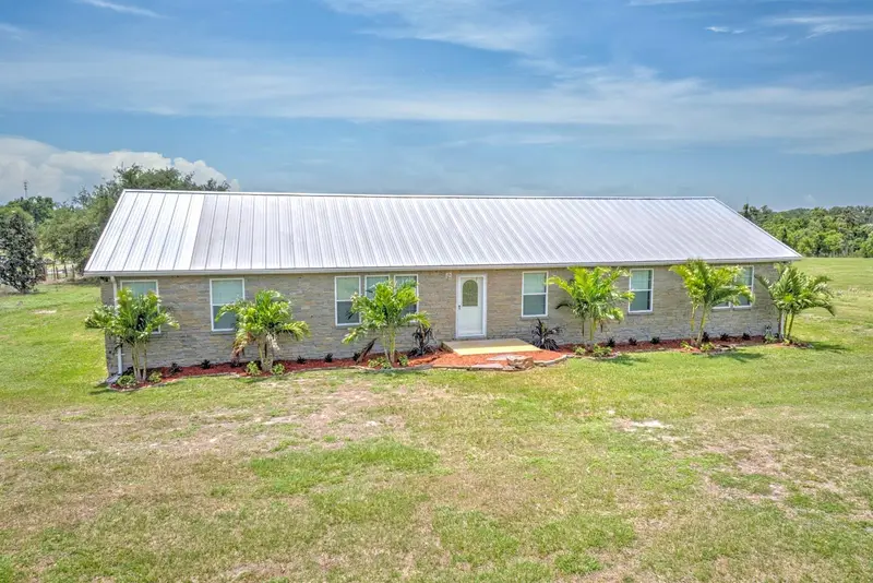 325 Stenstrom Rd, FL