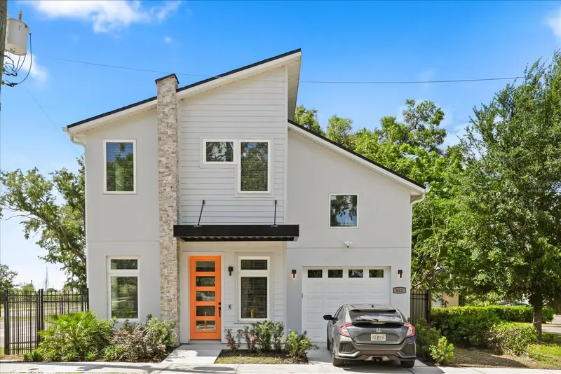 Holden Heights pending